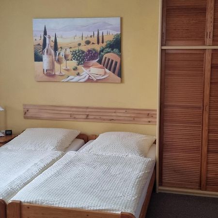 Gaestezimmer Kaempfe Βαϊμάρη Εξωτερικό φωτογραφία